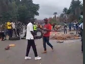 ACTUALITES- Manifestation étudiante à l&rsquo;université Foulaya de Kindia : Un accident mortel déclenche la colère