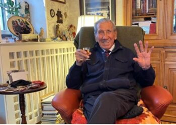 ETRANGER- Survivant du D-Day: Le témoignage poignant de Charles Norman Shay, dernier vétéran en Normandie