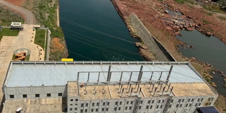 ACTUALITES- Énergie : Le Ministre Aboubacar Camara se rend à Kaleta et Souapiti pour évaluer le déficit électrique