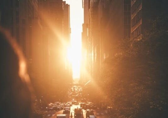 ETRANGER- Circulation paralysée à New York : des centaines de passants troublés par un phénomène étonnant