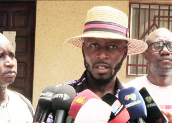 ACTUALITES- Unisson de plumes et de robes : La détermination de la liberté d&rsquo;expression en Guinée