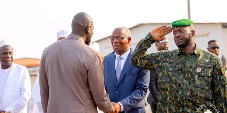 ACTUALITES- Santé Prioritaire : Bah Oury Célèbre les Avancées à l&rsquo;Hôpital Donka et Annonce des Progrès à l&rsquo;Échelle Nationale