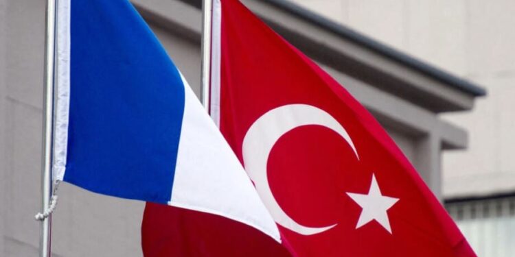 ETRANGER- Bras de fer diplomatique: Les écoles françaises en Turquie prises en otage par Ankara