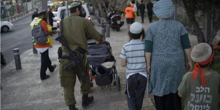 ETRANGER- Israël dans l&rsquo;attente de la riposte iranienne : entre tensions et lassitude