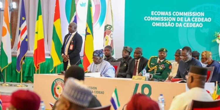 ACTUALITES- Retour à l’ordre constitutionnel en Guinée : la CEDEAO propose une feuille de route