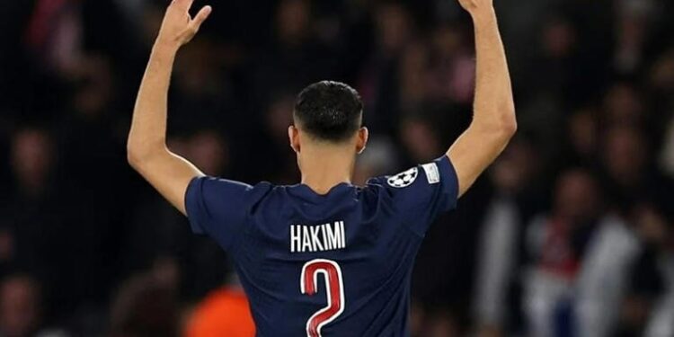 SPORT/FOOT- Hakimi brille dans la tempête : la presse salue, le PSG déçoit
