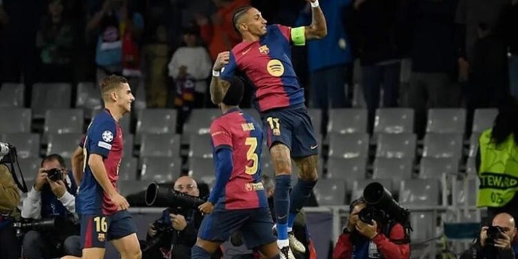 SPORT/FOOT- Le Barça frappe fort, Liverpool enchaîne : une soirée de Ligue des champions pleine de rebondissements