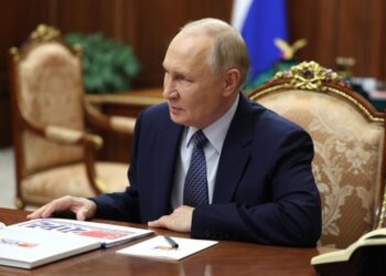 ETRANGER- Sabotages Russes : Poutine Intensifie le Chaos en Europe, Alerte du MI5