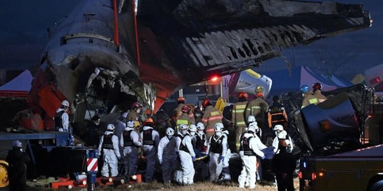 ETRANGER- Crash d&rsquo;un avion en Corée : Le bilan s&rsquo;alourdit à 174 morts