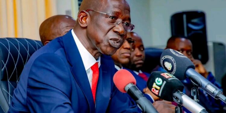 ARMEE- Une Tradition Renouée : L’Initiative du Général Aboubacar Sidiki Camara