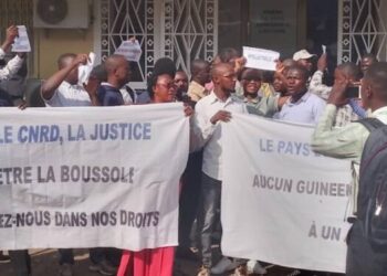 ATUALITES- Colère des Enseignants-Chercheurs : « À bas l&rsquo;injustice » clament les exclus du recrutement