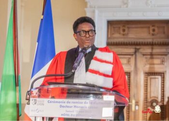 ACTUALITES- Honneur et Enjeux : Un doctorat honoris causa qui interroge