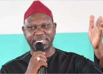 POLITIQUE- Abdoulaye Bah à Labé : le calme comme réponse à la tempête