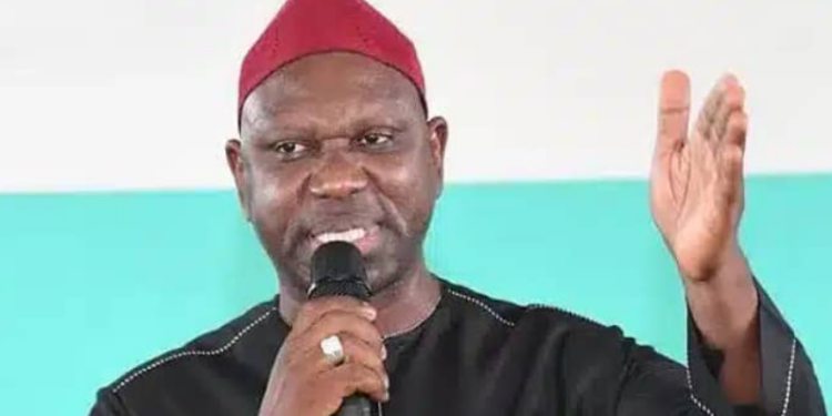 POLITIQUE- Abdoulaye Bah à Labé : le calme comme réponse à la tempête