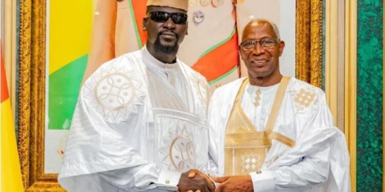 POLITIQUE- Présidentielle 2025 : Bah Oury ouvre la voie à une candidature de Doumbouya