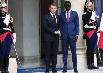 ETRANGER- Paris–Dakar : Macron et Faye veulent « renouveler » la relation franco-sénégalaise