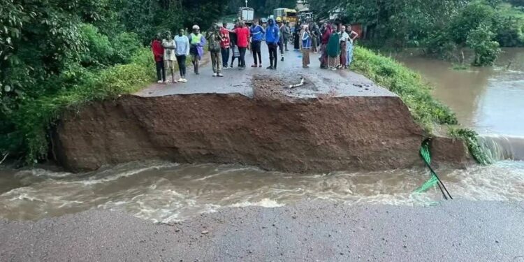 ACTUALITES- Labé coupée : l’effondrement du pont de Leydeppol paralyse la RN5