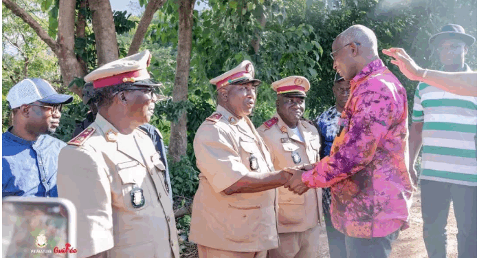 POLITIQUE- Tournée de “remerciements” : Bah Oury en campagne avant l’heure pour Doumbouya