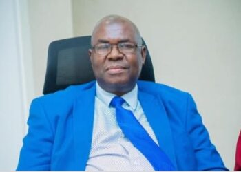 POLITIQUE- B+ sur le papier, misère sur le terrain (Par Dr Faya Millimouno)