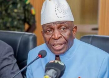 POLITIQUE – Présidentielle 2025 : entre assurances du gouvernement et vide institutionnel, l’équation guinéenne