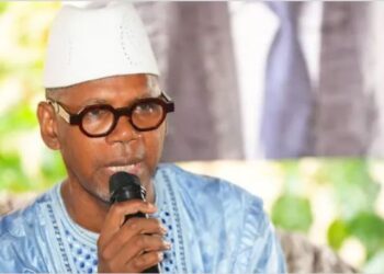 ACTUALITES- Présidentielle 2025 : le Pr. Lamarana Petty Diallo appelle les Guinéens à soutenir le Général Doumbouya comme lors du référendum