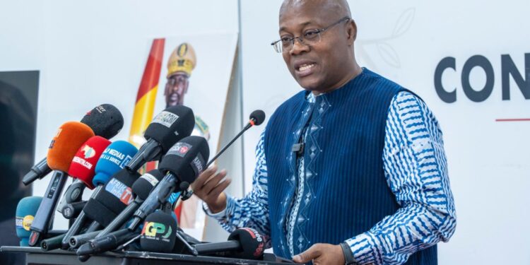 POLITIQUE- Présidentielle 2025 : Le gouvernement se met en retrait… mais la neutralité est-elle réellement au rendez-vous ?