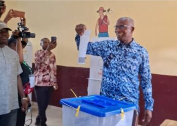 PRESIDENTIELLE 2025- Aux urnes de Lambanyi, Bah Oury invoque l’Histoire