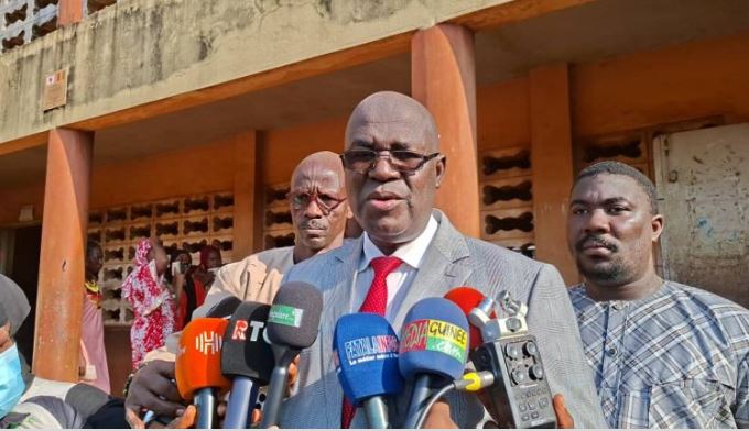 ACTUALITES- Présidentielle sous tension : après avoir voté, Dr Faya Millimono dénonce un scrutin « qui commence mal »