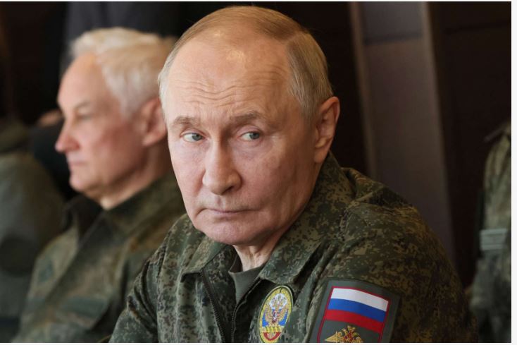 ETRANGER- Ukraine : quand la guerre avance plus vite que la paix