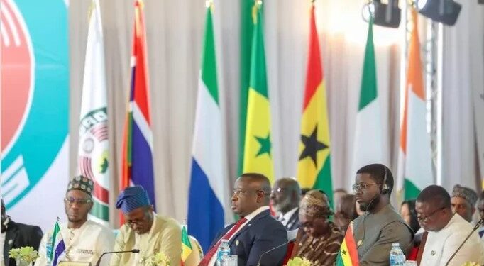 ETRANGER- CEDEAO : la souveraineté en bandoulière, la crédibilité en berne