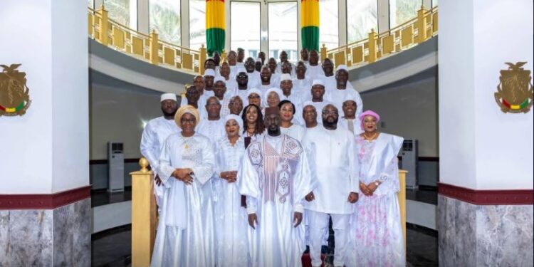 POLITIQUE- Cinquième République : Doumbouya dessine l’ossature du pouvoir, Bah Oury aux commandes