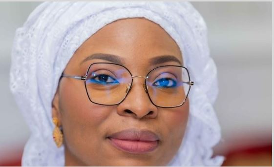 ACTUALITES- Numérique en Guinée : Rose Pola Pricemou dévoile une plateforme de signalement et annonce un État désormais sous surveillance digitale