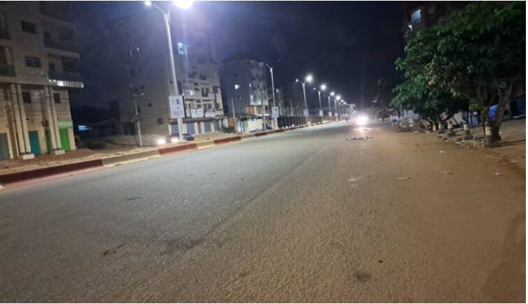 ACTUALITES- Quand la loi est ignorée : feux d’artifice, parents démissionnaires et chaos nocturne à Hamdallaye–Bambéto