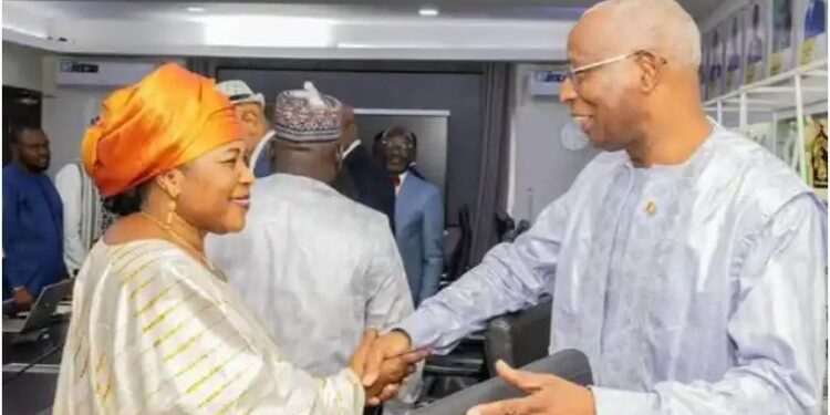 POLITIQUE- Après la présidentielle, l’heure du dialogue : Bah Oury joue la carte de l’apaisement