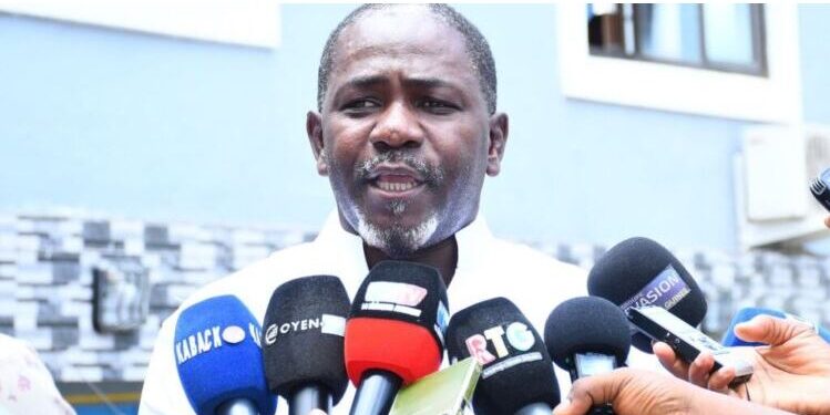 PLITIQUE- Santé publique : Kaïté Sall face aux doutes, Dr Ibrahima Sory Diallo tranche