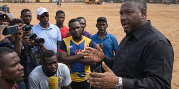 ACTUALITES- De la poussière aux rêves : le terrain de Dixinn Gare bientôt métamorphosé en temple du football de proximité