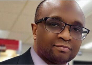 LIBRE-OPINION- Guinée : le silence du sommet, ferment des rumeurs et révélateur d’un pouvoir fragile