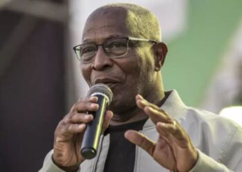 POLITIQUE- En Guinée, la recomposition du paysage politique semble entrer dans une phase décisive.