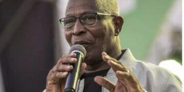 POLITIQUE- En Guinée, la recomposition du paysage politique semble entrer dans une phase décisive.