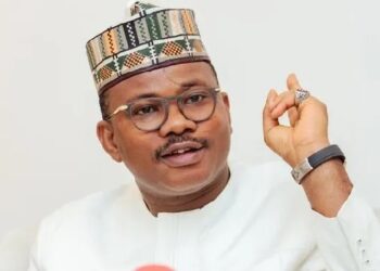 ACTUALITES-  “Servir avec honneur” : Dansa Kourouma sonne l’appel au sursaut national