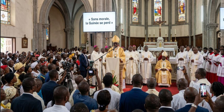 ACTUALITES- « Sans morale, la Guinée se perd » : le cri d’alarme du cardinal Robert Sarah à l’installation de Mgr François Sylla