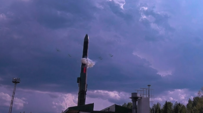 ETRANGER- Russie : Moscou affiche sa puissance nucléaire avec une série de tirs de missiles stratégiques