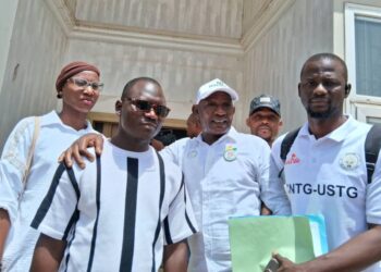 ACTUALITES- Guinée : les contractuels de l’État dénoncent des salaires « dérisoires » et réclament leur régularisation