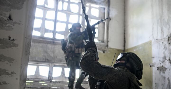 ETRANGER- Les forces armées russes ont libéré 104 bâtiments à Konstantinovka en une seule journée.