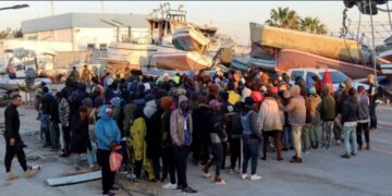 ETRANGER- Migrants : l’ONU tire la sonnette d’alarme face aux détentions arbitraires et à la traite des êtres humains