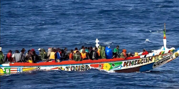 ETRANGER- Migration clandestine : un bateau revient au Sénégal après neuf jours en mer, une autre embarcation en route vers les Canaries