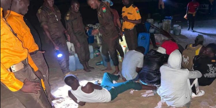 ACTUALITES- Immigration clandestine : un Guinéen parmi 32 migrants interceptés en Gambie, un nouvel avertissement pour la jeunesse