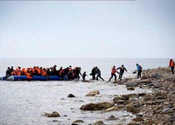 ETRANGER- Grèce : 76 migrants secourus après une traversée périlleuse depuis la Libye