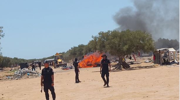 ETRANGER- Nabeul : une manifestation contre les migrants subsahariens ravive le débat sur le racisme en Tunisie