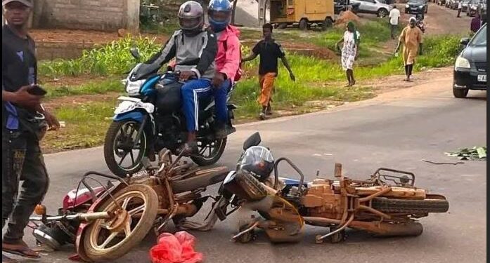 INSECURITE- ROUTIERE- Dubréka : deux jeunes perdent la vie dans une violente collision à Kénédè